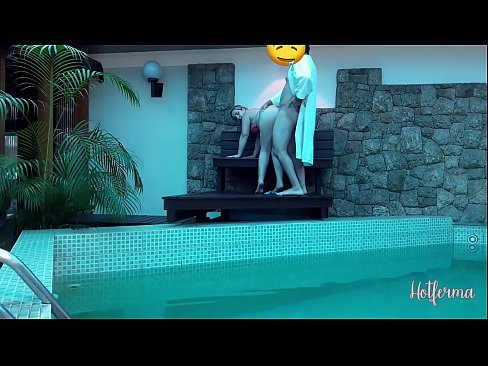 ❤️ Giimbitar sa amo ang katabang sa pool, apan dili makasukol sa init ☑ super porn sa amon ceb.full-porner-com.ru ️❤